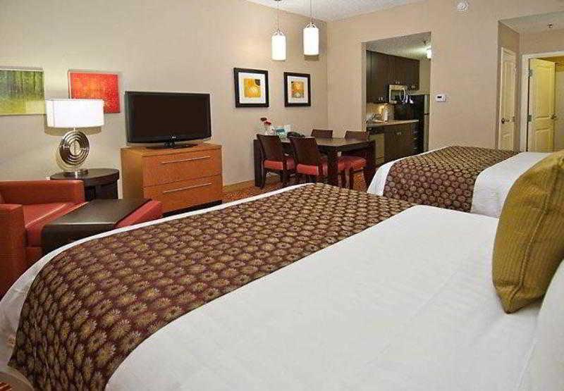 Towneplace Suites By Marriott Baton Rouge Gonzales Exterior photo