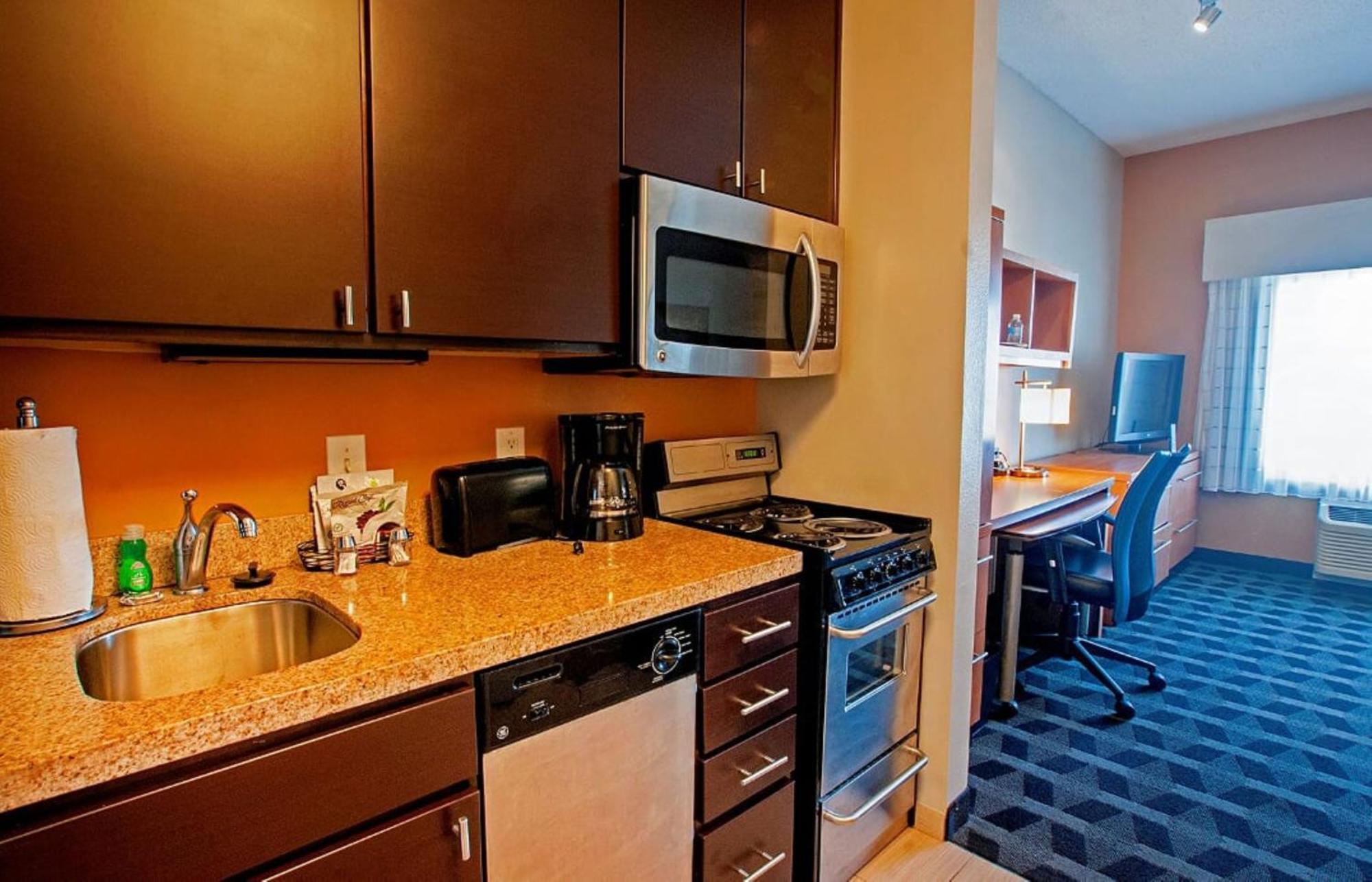 Towneplace Suites By Marriott Baton Rouge Gonzales Exterior photo