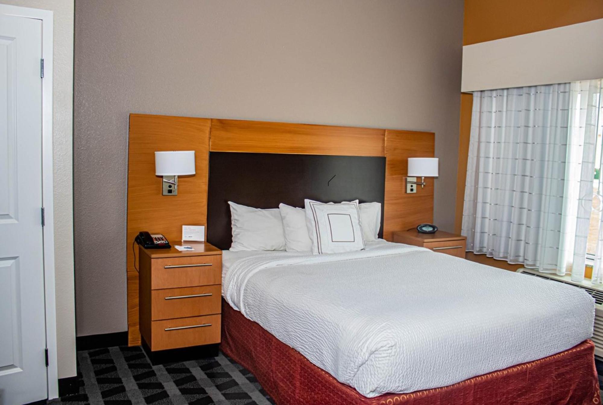 Towneplace Suites By Marriott Baton Rouge Gonzales Exterior photo