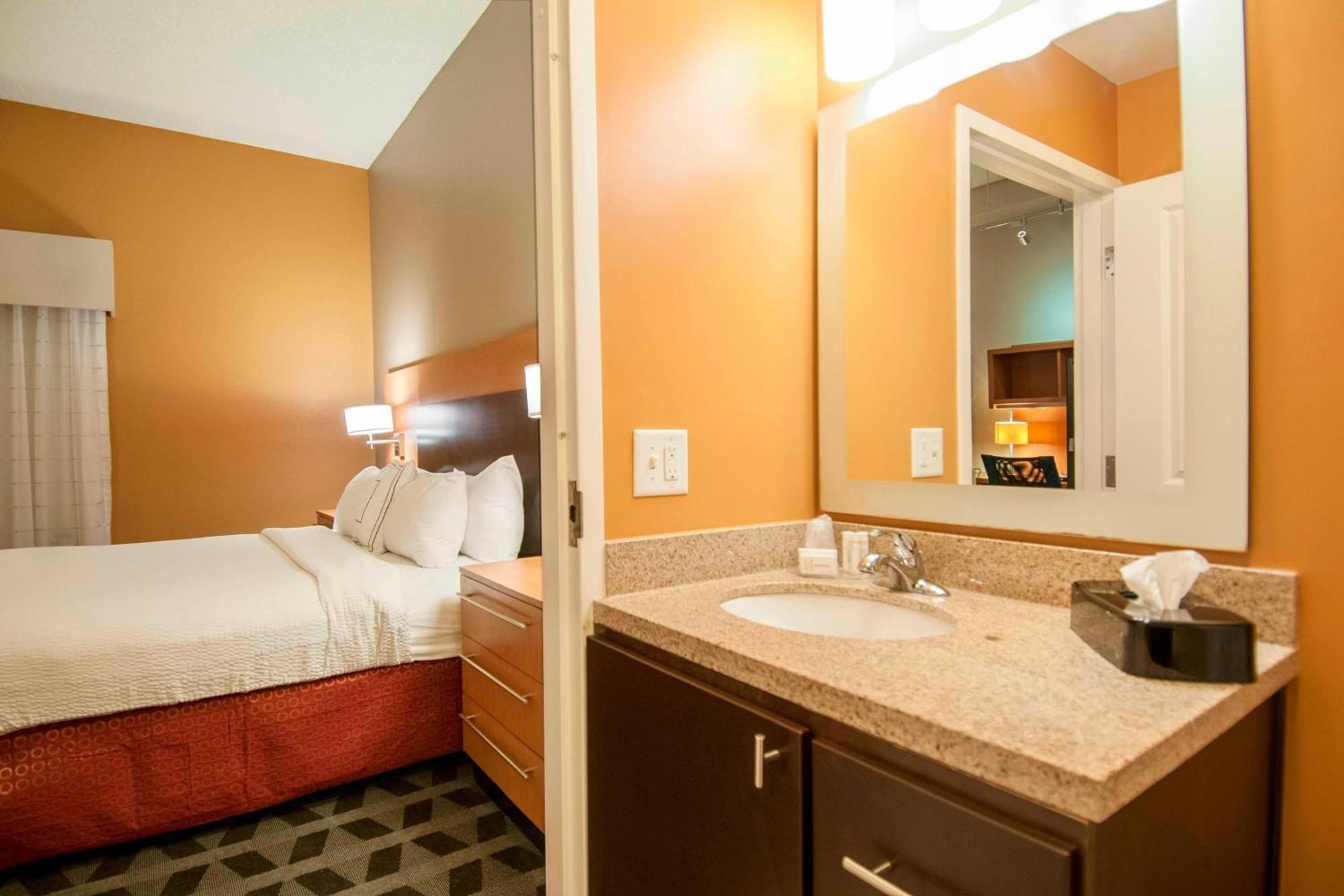 Towneplace Suites By Marriott Baton Rouge Gonzales Exterior photo