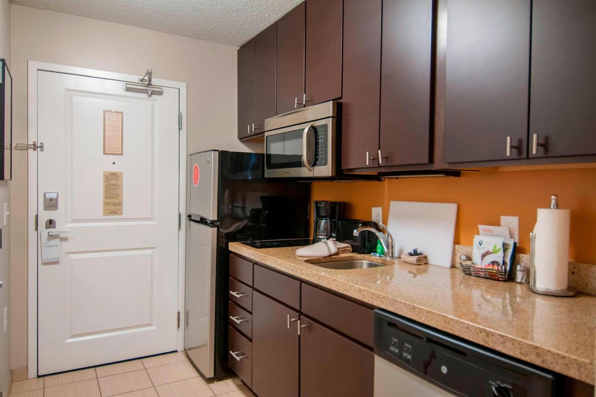 Towneplace Suites By Marriott Baton Rouge Gonzales Exterior photo